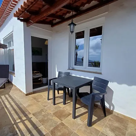 Bellavista Apartment *